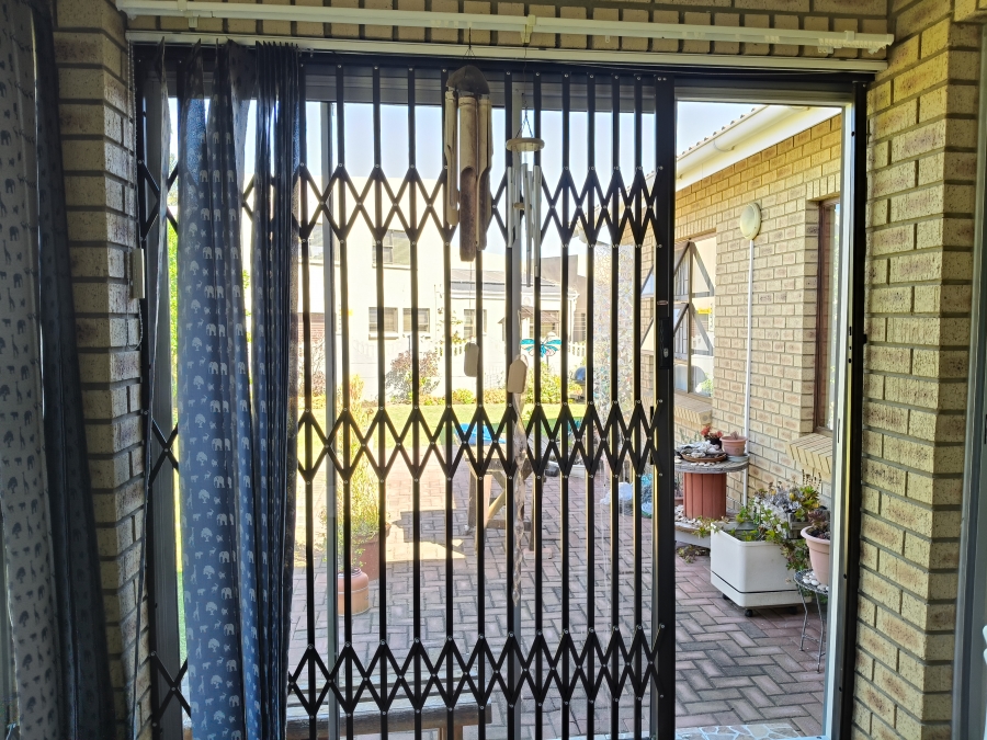 3 Bedroom Property for Sale in Noorsekloof Eastern Cape